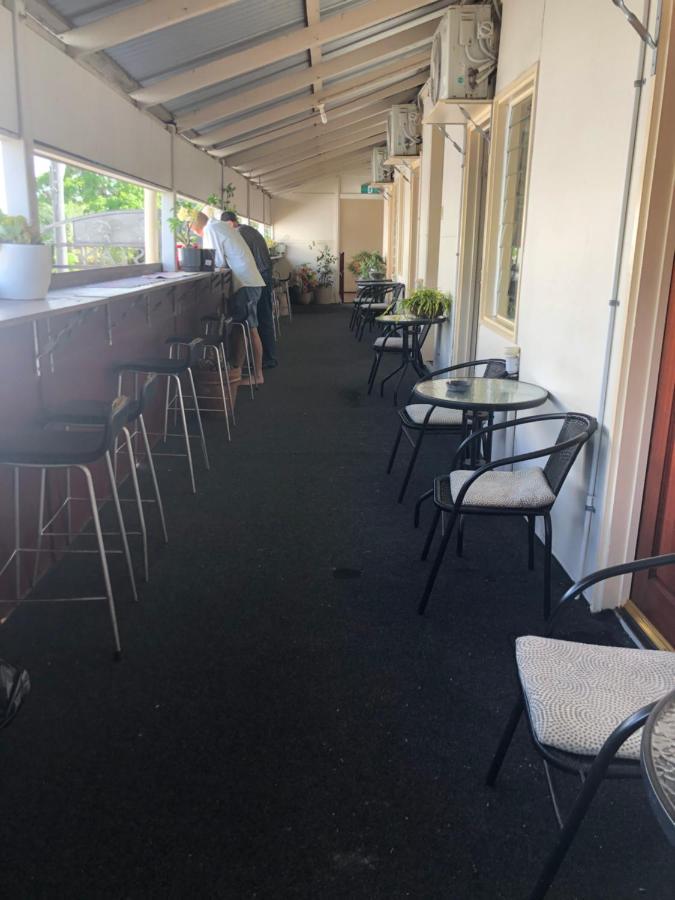 The Prince Of Wales Proserpine Exterior photo